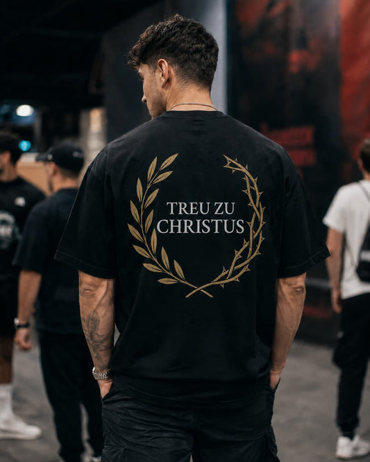 TREU ZU CHRISTUS - Oversized T-Shirt