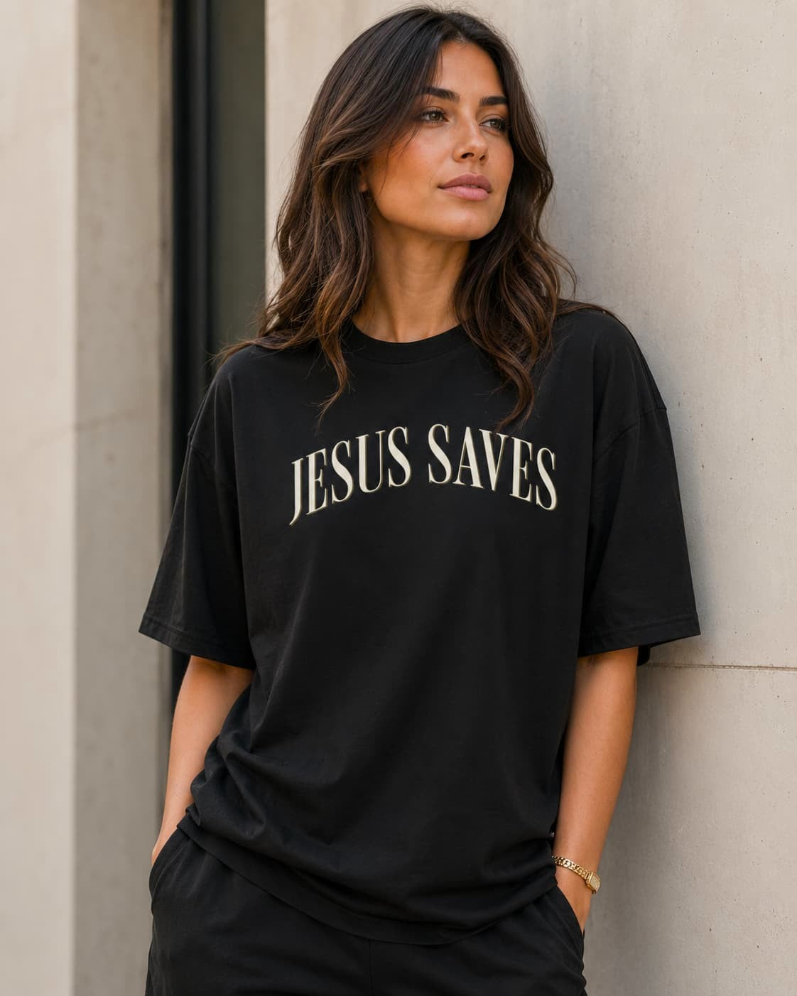 JESUS SAVES - Oversized T-Shirt