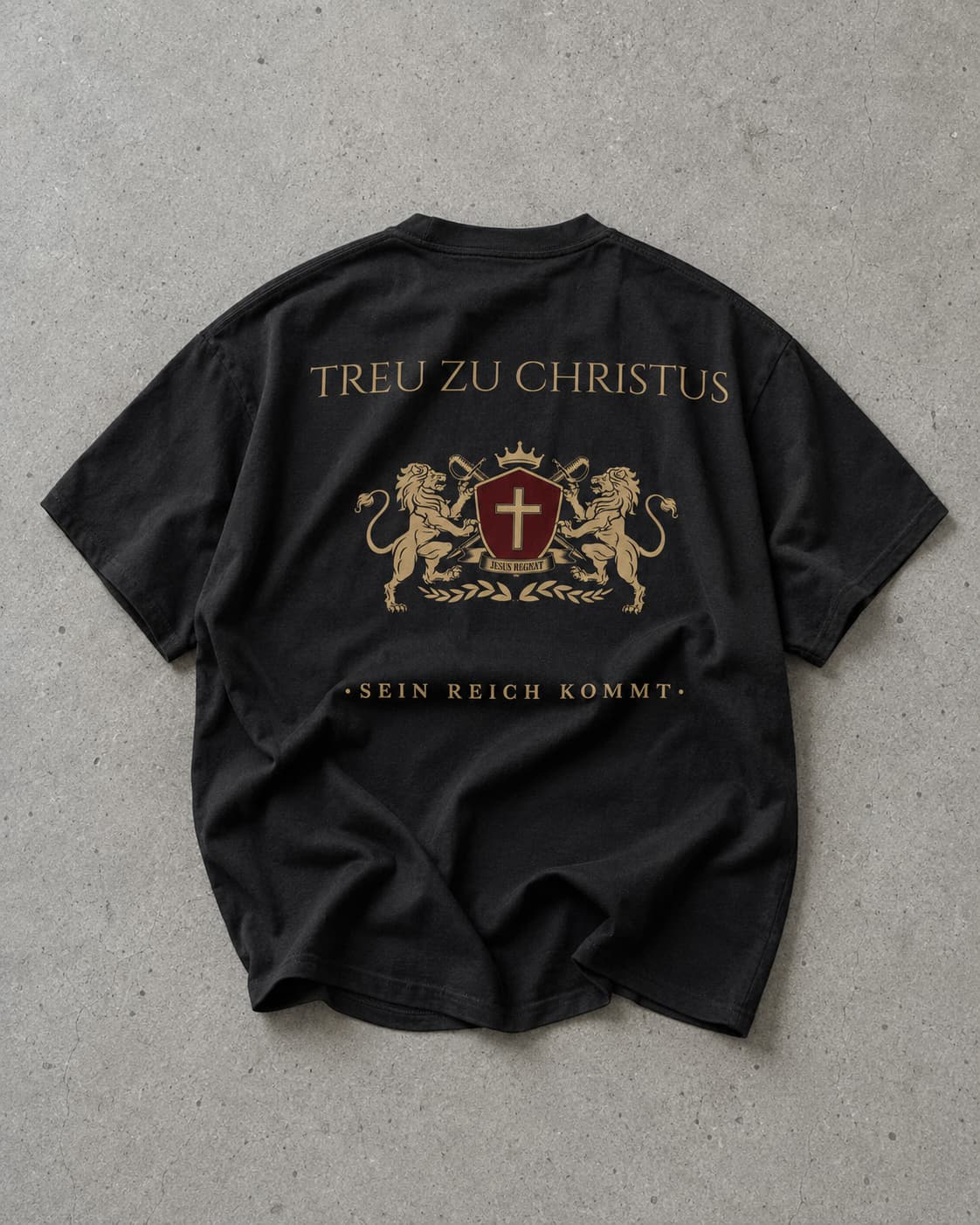 TREU ZU CHRISTUS - Oversized T-Shirt